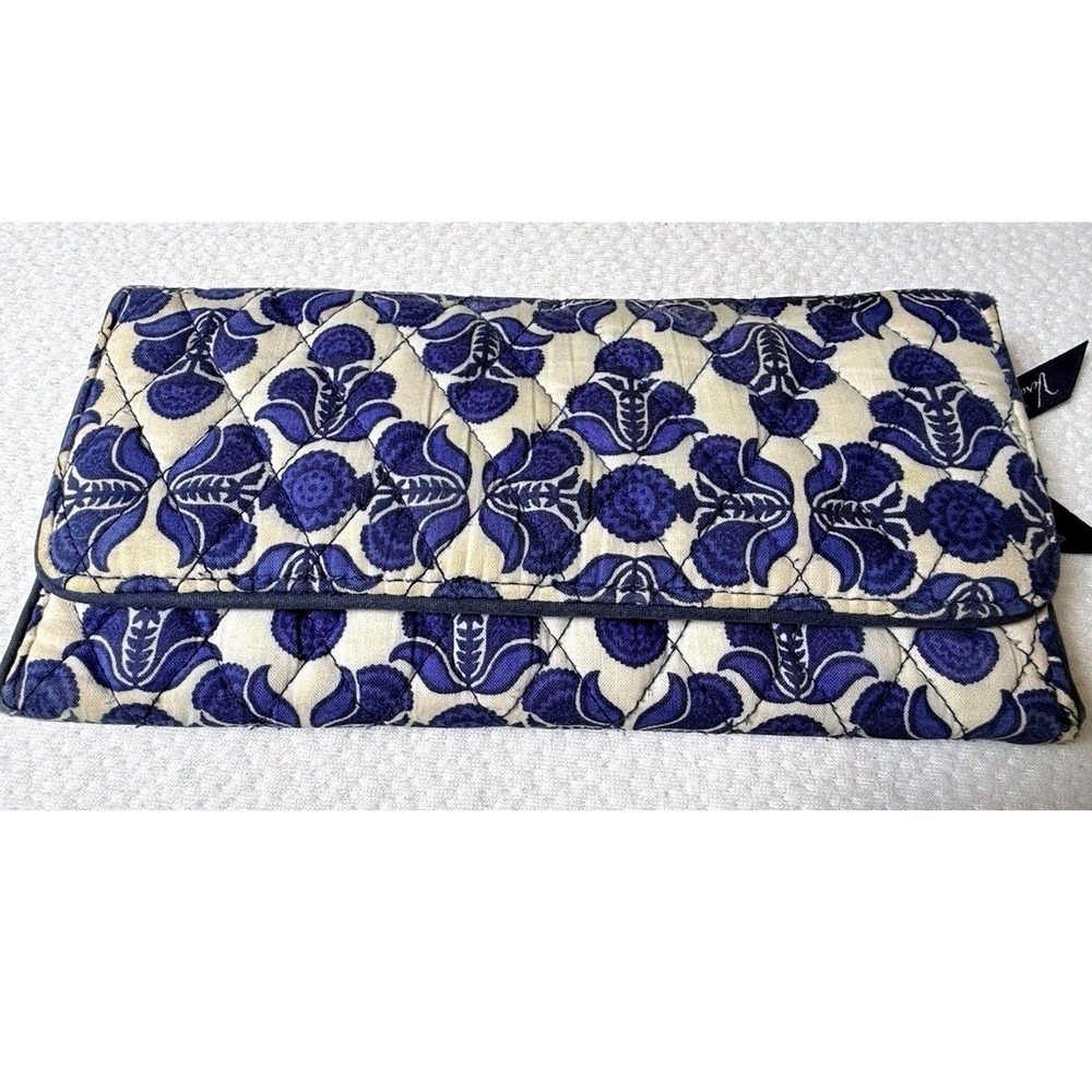 Vera Bradley‎ Retired Blue Floral Quilted Wallet Organizer Clutch 5x9"